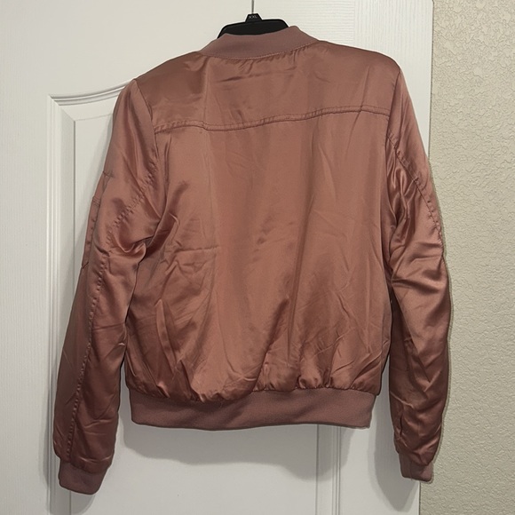 WOMENS LARGE BLUSH PUFFER JACKET - Picture 3 of 3